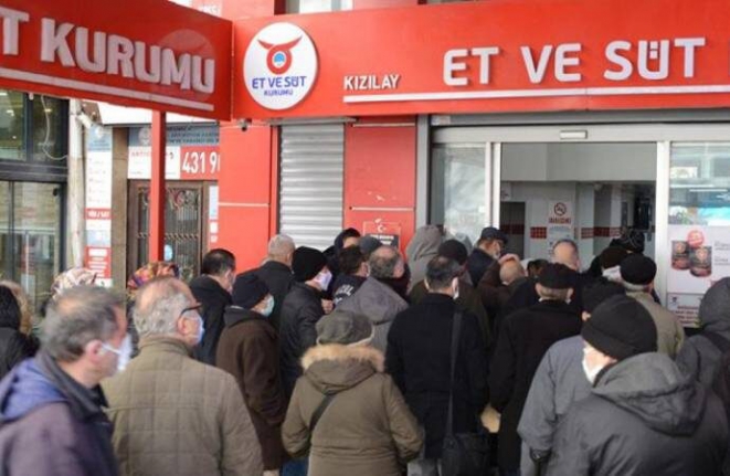 Ekonomide ‘Numaratör’ devri! Ankara’da indirimli et izdihamı